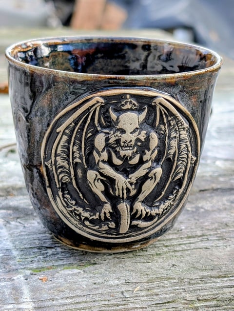Kubek Devil – ręcznie robiony kubek ceramiczny