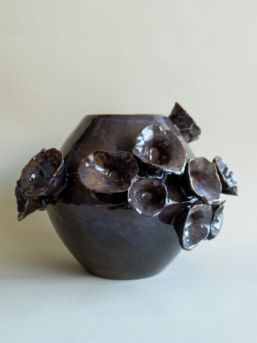 The Floral- Vase 04 - wazon ceramiczny z kolekcji The Floral