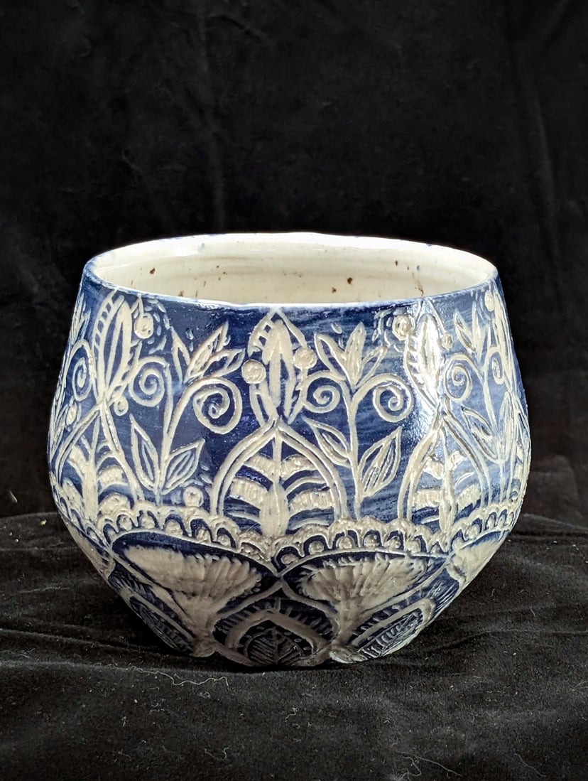 Kubek sgraffito