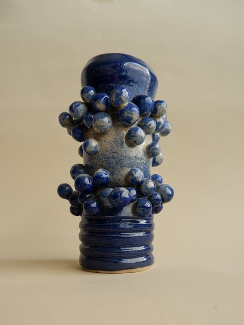 The Bubble- Blue Speckled Vase 05 - wazon ceramiczny z kolekcji The Bubble