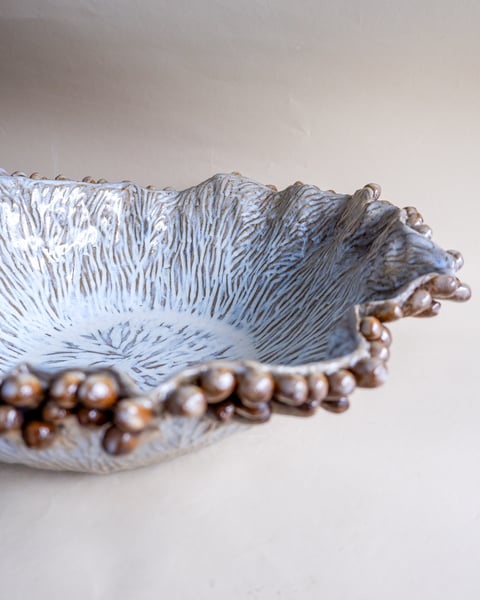 The Petal- Centerpiece 04 - ceramiczna patera z kolekcji the Special Decorated