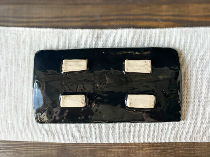 Talerz do sushi №1 – ceramiczny talerz do sushi i przekąsek