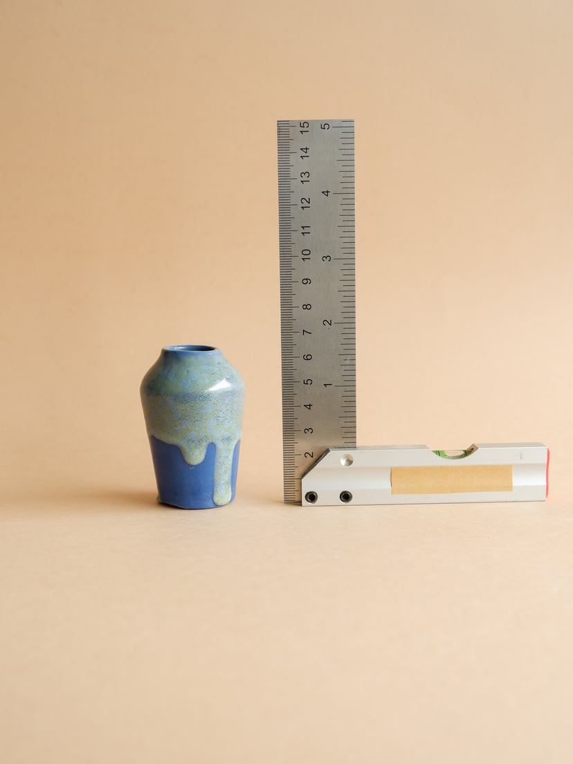 Tiny Mini- Vase 23 - mały wazon ceramiczny