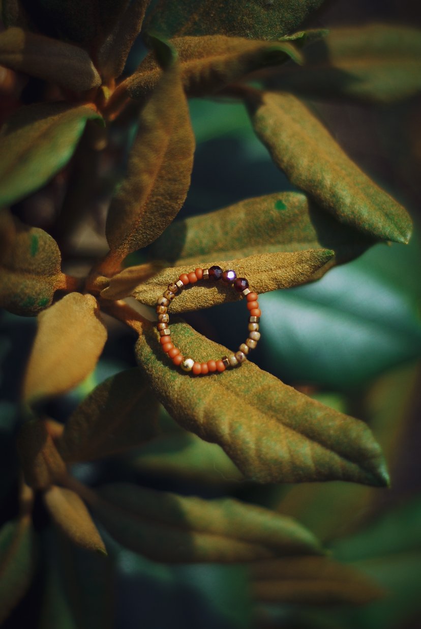 Pierścionek ༓ DUSTY GARNET – pierścionek z kamieni naturalnych