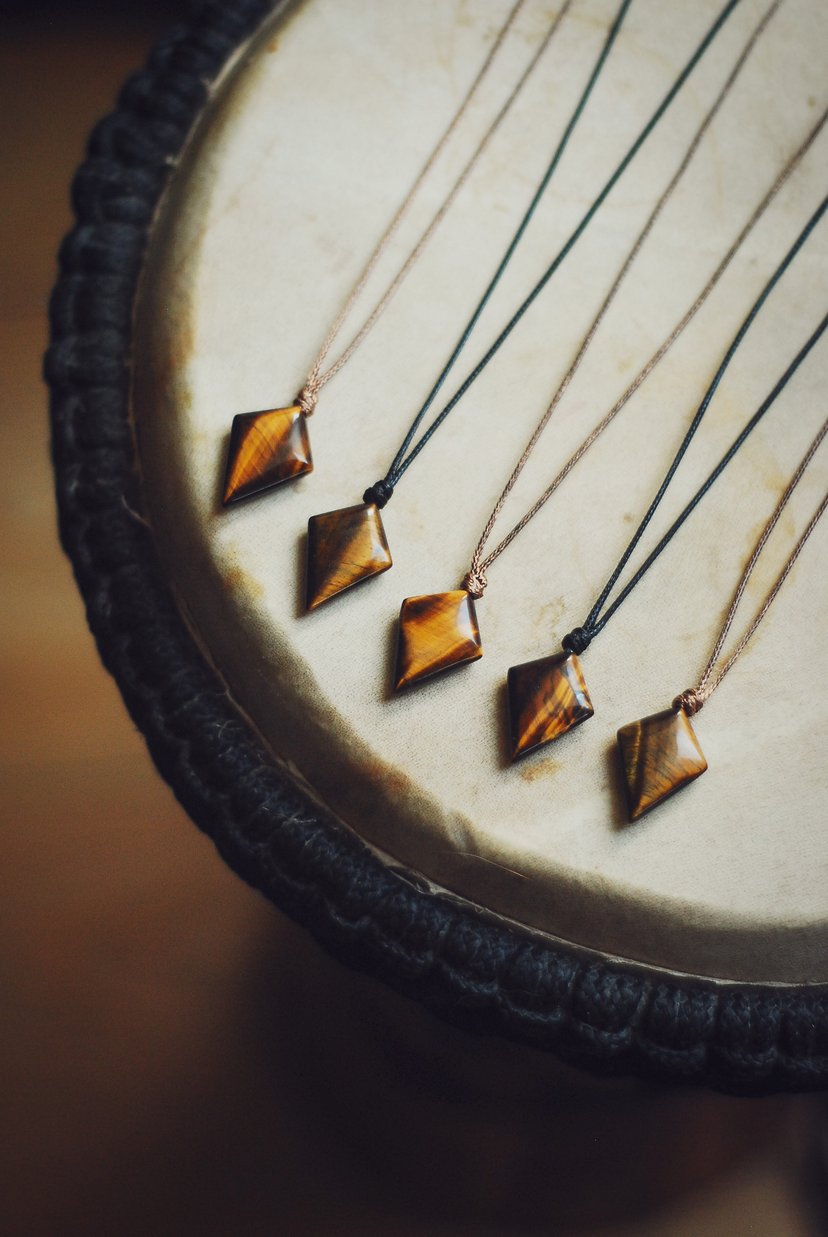 Naszyjnik ༓ TYGRYSIE OKO – naszyjnik z kamieni naturalnych