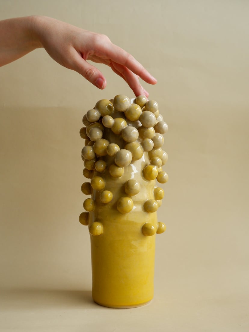 The Bubble- Yellow Vase 04 - wazon ceramiczny z kolekcji The Bubble