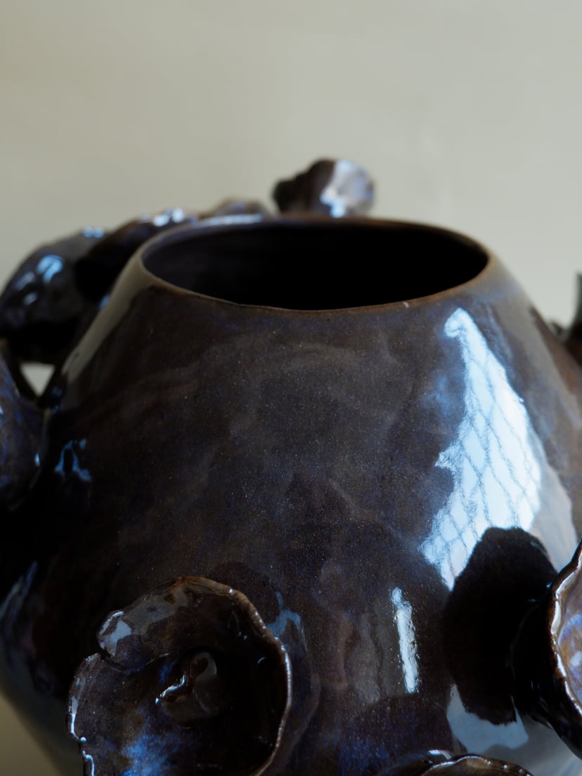 The Floral- Vase 04 - wazon ceramiczny z kolekcji The Floral