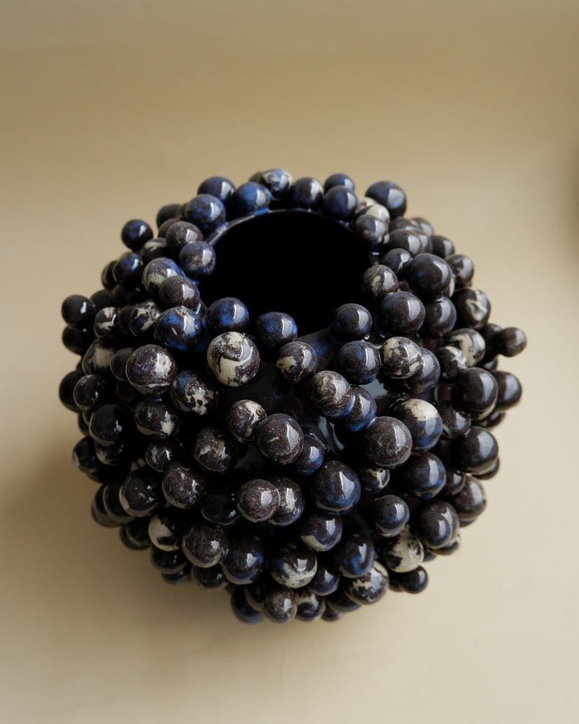 The Bubble- Marbled Clay Vase 01 - wazon ceramiczny z kolekcji The Bubble