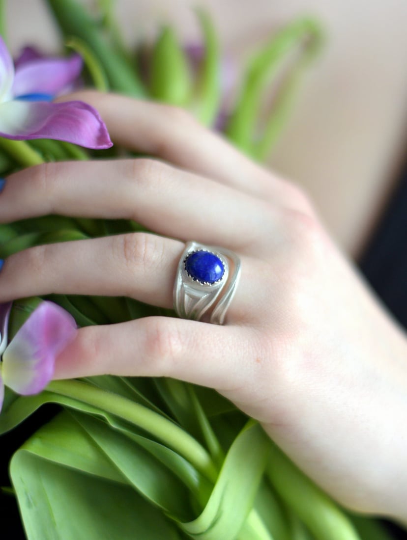 Gwiaździste niebo II - pierścionek srebrny z lapis lazuli