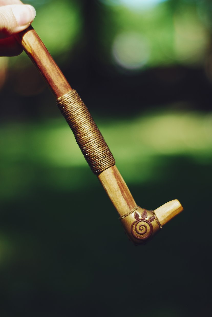 Tepi ༓ FOREST SPIRIT – tepi do rapé z drewna Palo Santo
