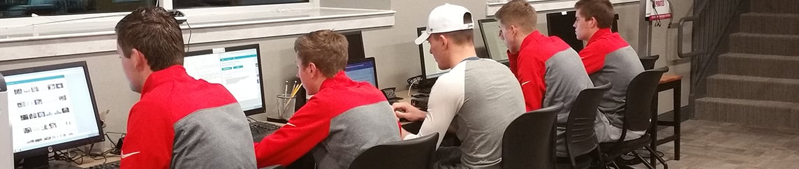 Student at the computer lab