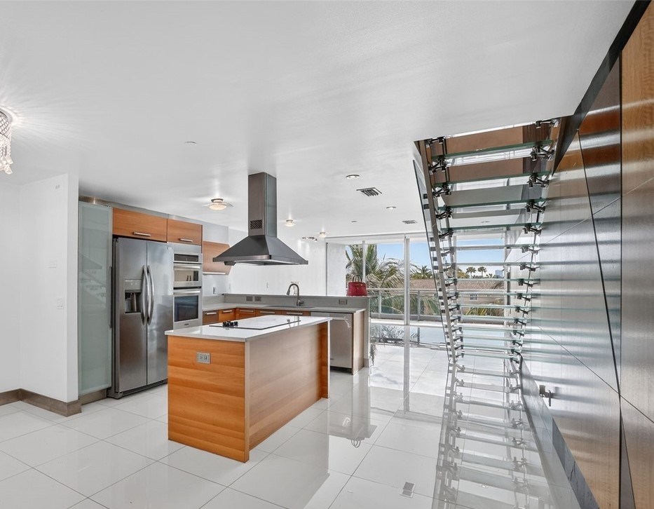 2950 Northeast 188th Street,Aventura,FL,United States preview