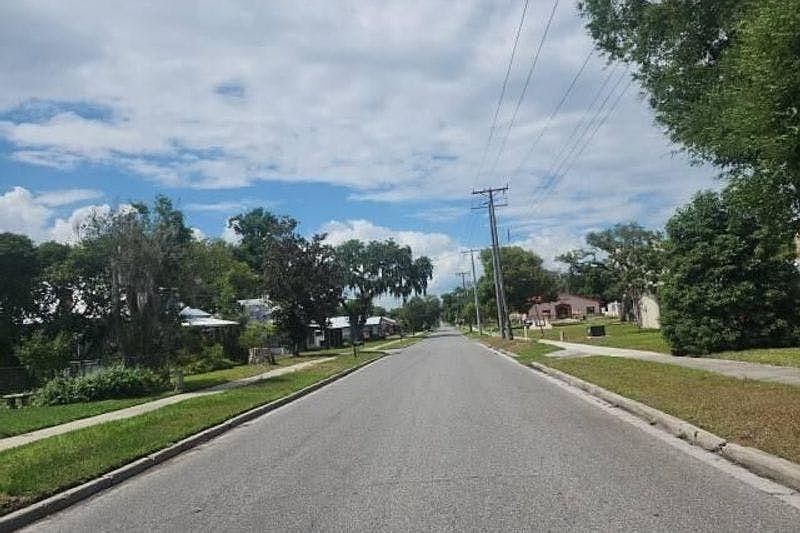 14303 14th St,Dade City,FL,United States preview