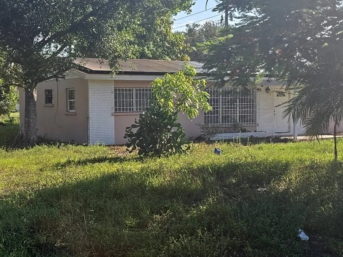 321 Louise Avenue,Fort Myers,FL,United States preview