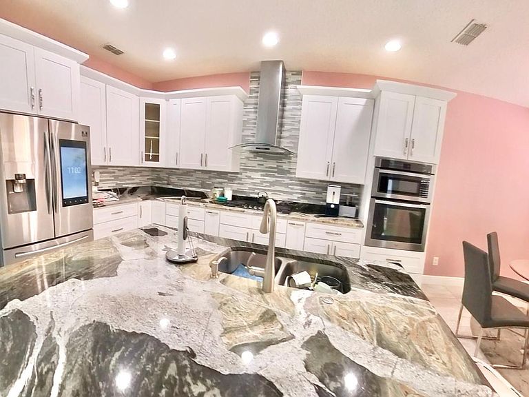 10142 Silmarien Street,Orlando,FL,United States preview
