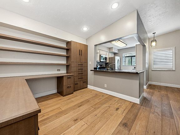 2729 South Oakland Forest Drive,Oakland Park,FL,United States preview