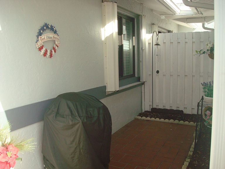 2640 Gately Drive West,West Palm Beach,FL,United States preview