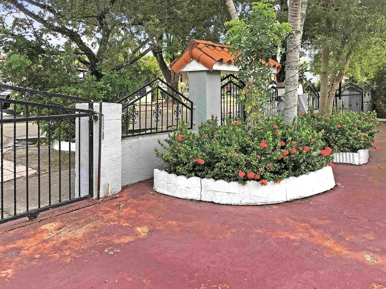 3911 NW 2nd Street,Miami,FL,United States preview