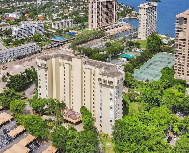 11111 Biscayne Boulevard,Miami,FL,United States preview