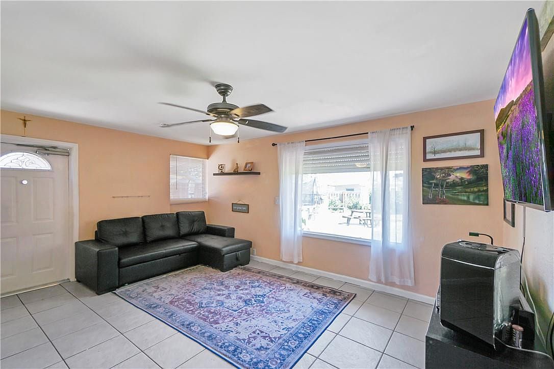 5809 Northwest 19th Court,Margate,FL,United States preview