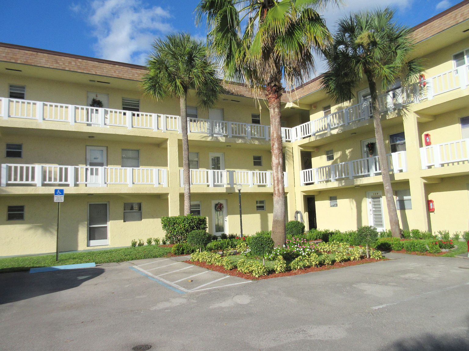 606 Southwest Natura Boulevard,Deerfield Beach,FL,United States preview