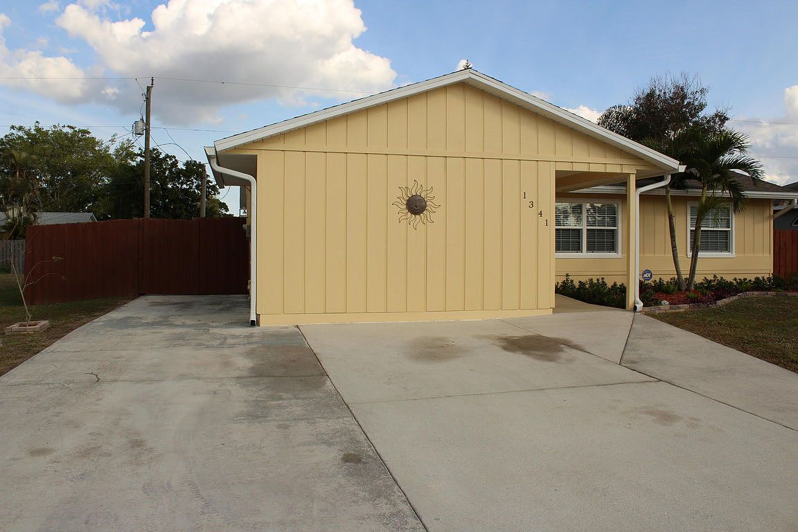 1341 Southwest Heather Street,Port St. Lucie,FL,United States preview