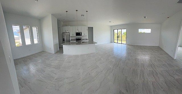 213 Southwest 10th Avenue,Cape Coral,FL,United States preview