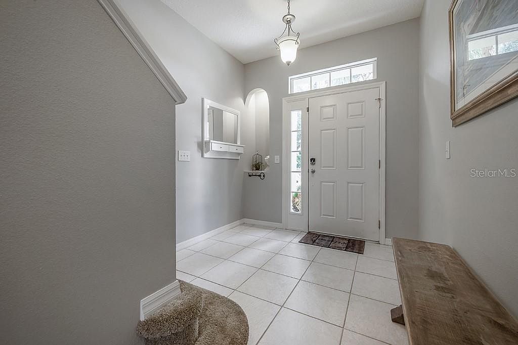 2945 Pointeview Drive,Tampa,FL,United States preview