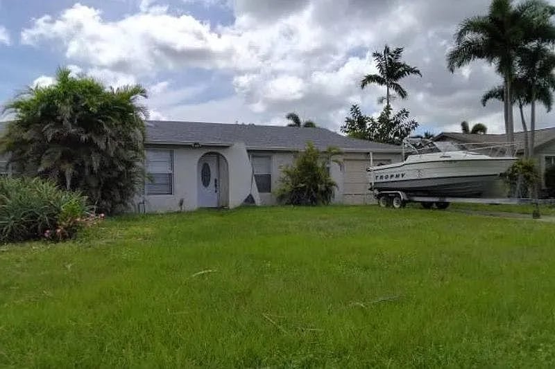 112 Swan Parkway East,Royal Palm Beach,FL,United States preview