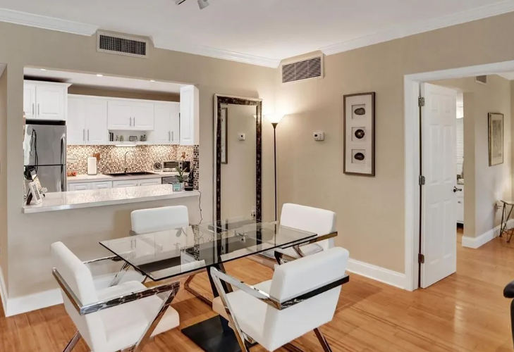 11111 Biscayne Boulevard,Miami,FL,United States preview