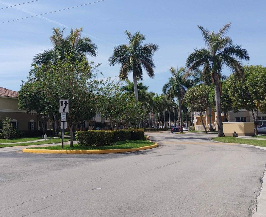8930 West Flagler Street,Miami,FL,USA preview