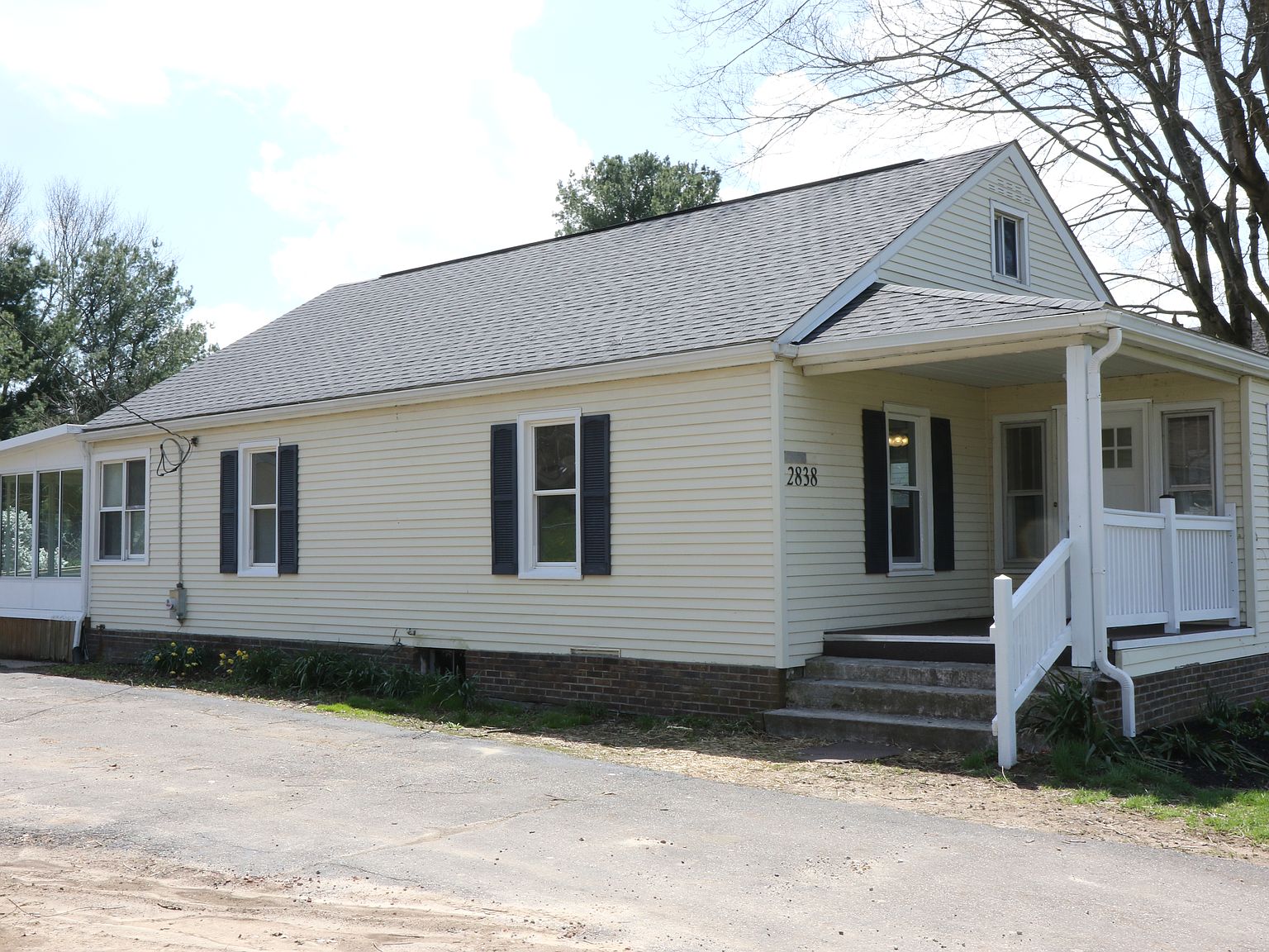 2838 East High Street,Newark,OH,United States preview