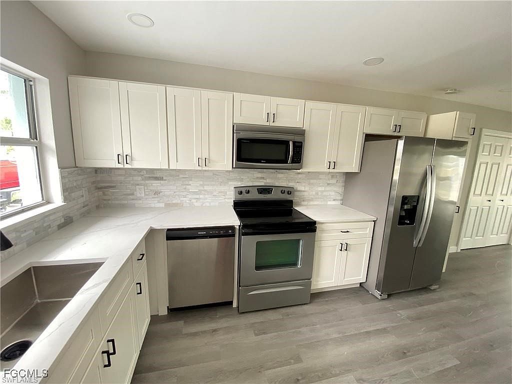 4906 Sorrento Court,Cape Coral,FL,United States preview
