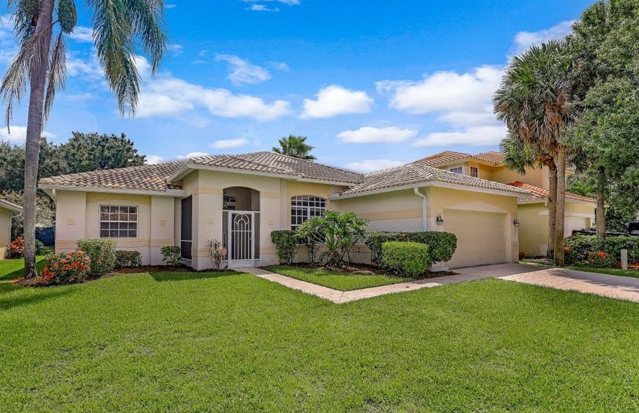 11046 Lakeland Circle,Fort Myers,FL,United States preview