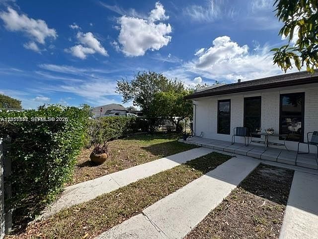 13002 Southwest 48th Street,Miami,FL,United States preview