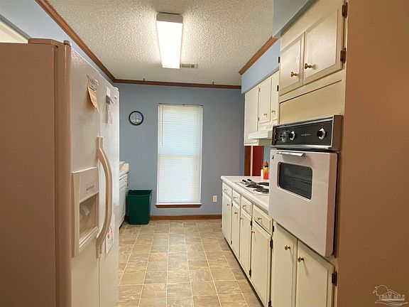 4505 Creekmore Street,Pensacola,FL,United States preview