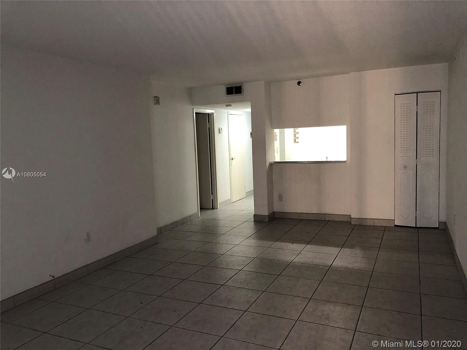 555 Northeast 15th Street,Miami,FL,United States preview