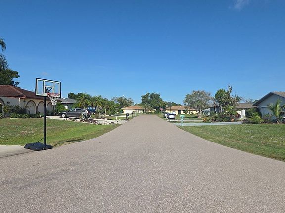 26052 Luzon Court,Punta Gorda,FL,United States preview