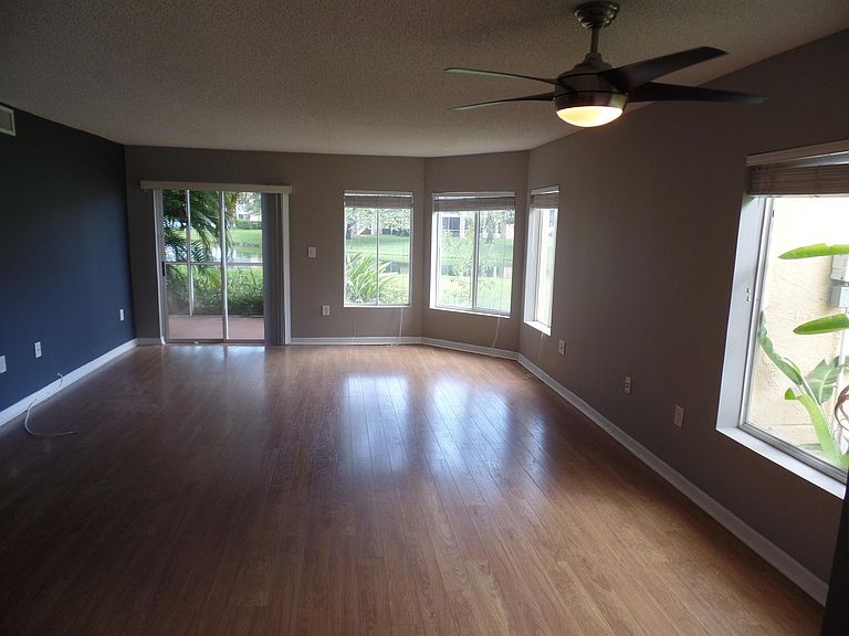 2300 Northwest 33rd Street,Oakland Park,FL,United States preview