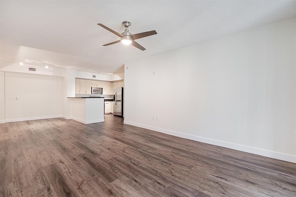 2421 Northeast 65th Street,Fort Lauderdale,FL,United States preview