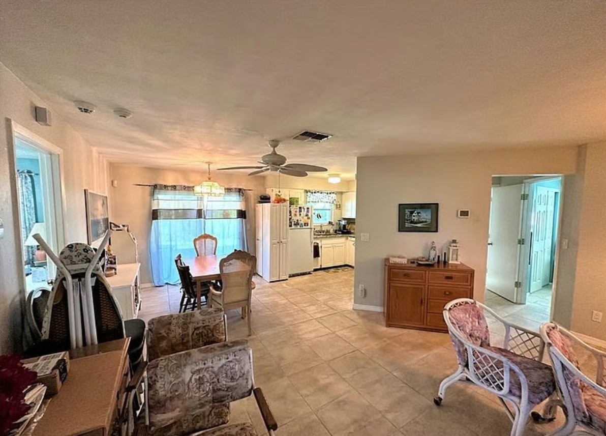28 Burrstone Avenue,Lehigh Acres,FL,United States preview