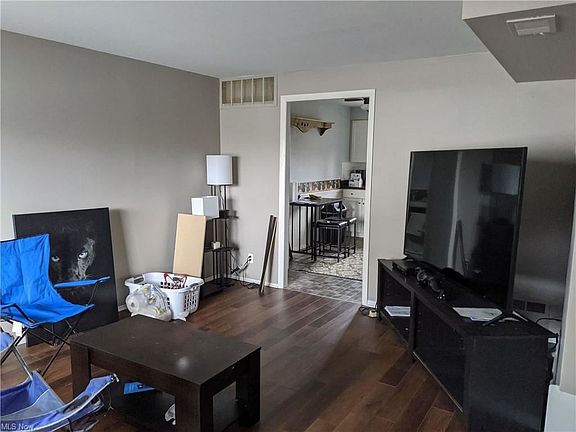 1527 Lee Terrace Drive,Wickliffe,OH,United States preview