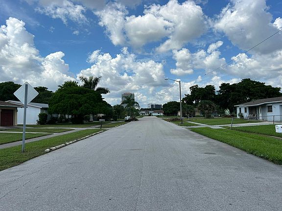 1474 13th Street,West Palm Beach,FL,United States preview