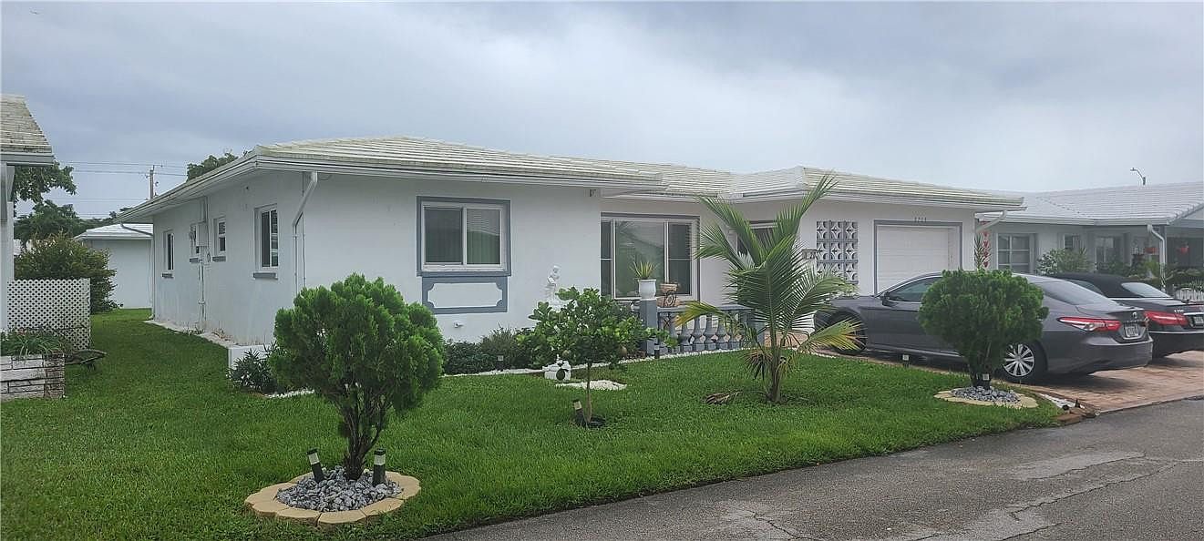 8208 Northwest 57th Place,Tamarac,FL,United States preview