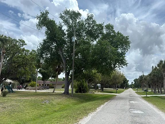 671 Suffolk Circle,Nokomis,FL,United States preview