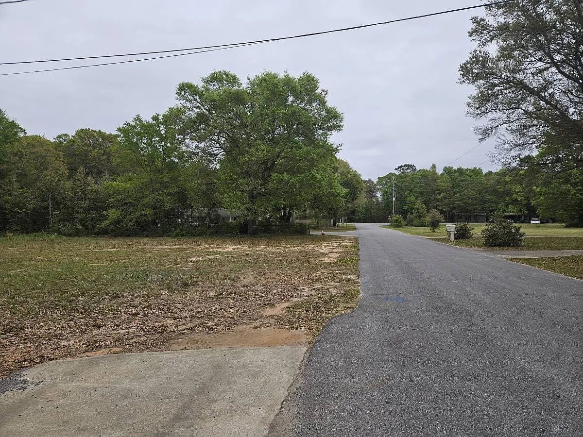 5542 Delona Road,Milton,FL,United States preview
