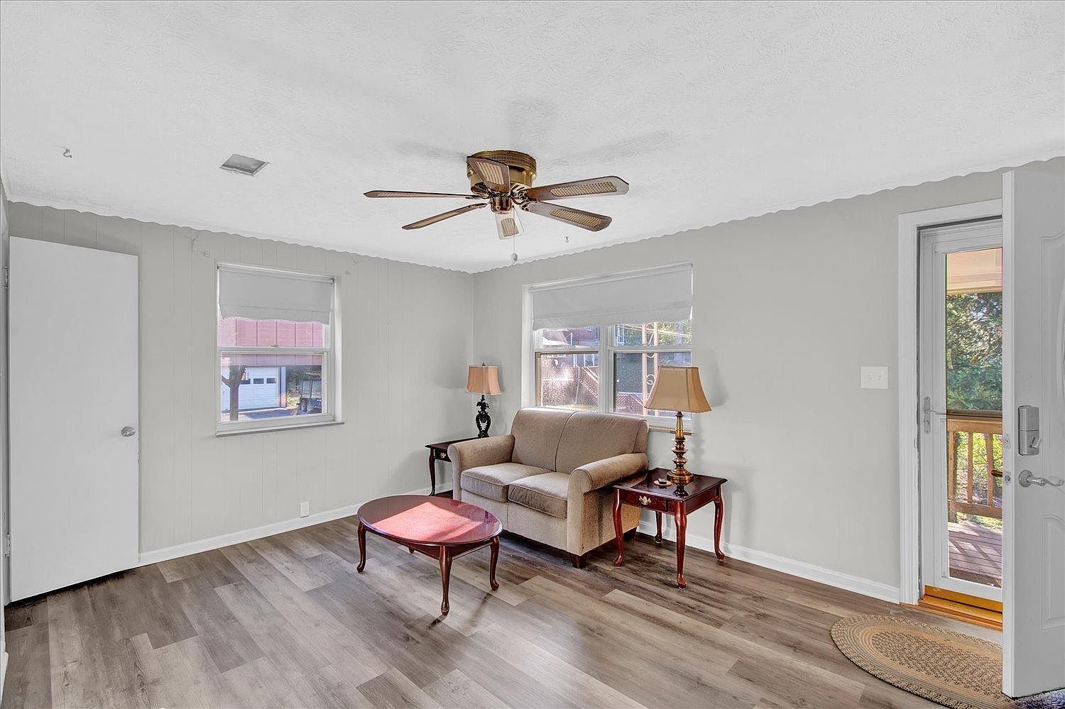 5988 Blue Rock Road,Cincinnati,OH,US preview