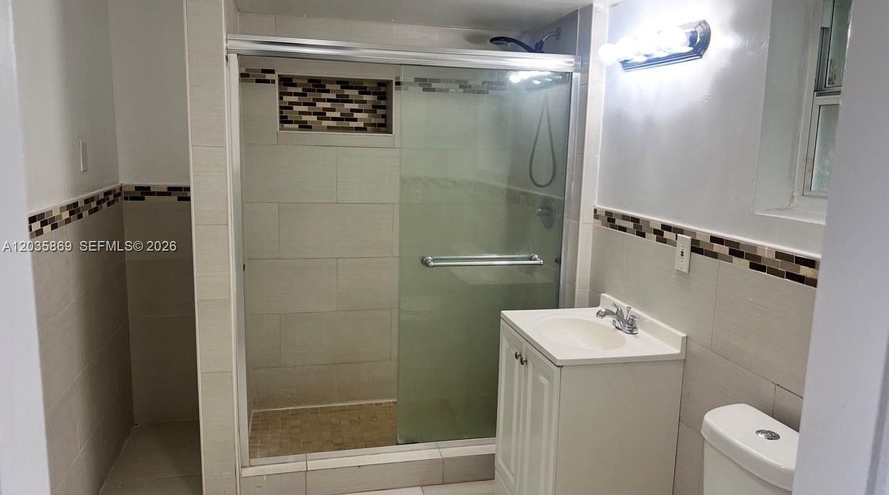 325 Northwest 56th Street,Miami,FL,United States preview