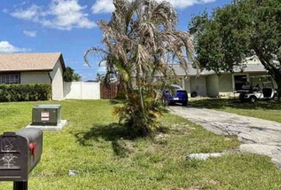 2565 Southeast Hemsing Street,Port St. Lucie,FL,United States preview