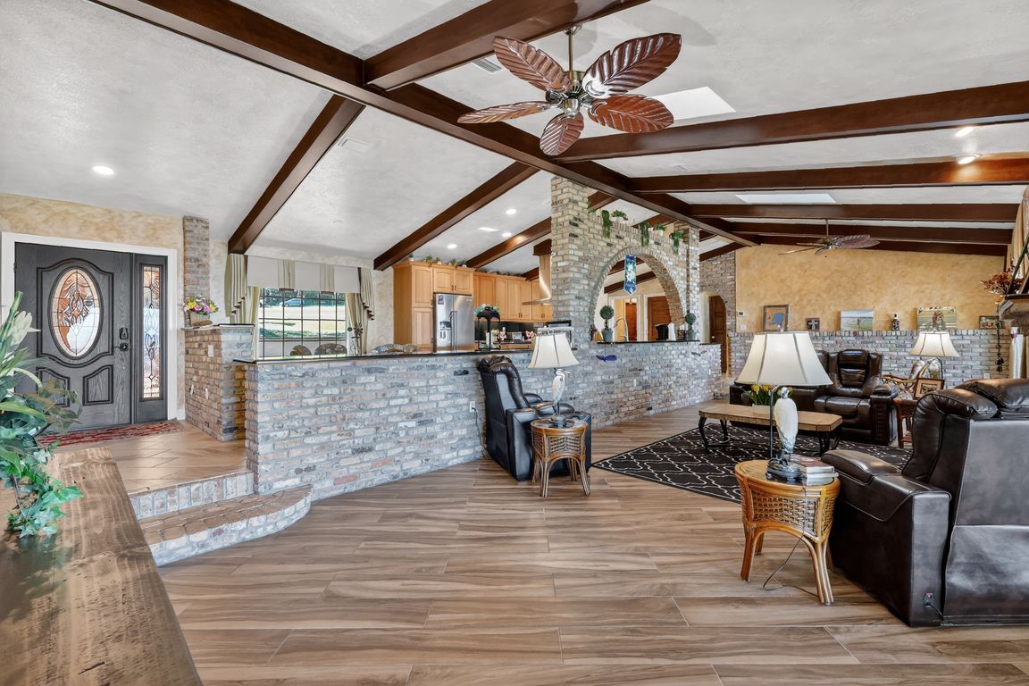 Southeast 158th Street,Weirsdale,FL,United States preview